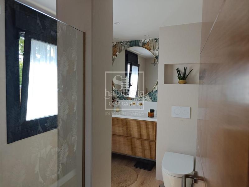 Foto aa681e70-1e74-408f-bf70-114a69059e85. Casa bifamiliare con riscaldamento parcheggio piscina in Vigo