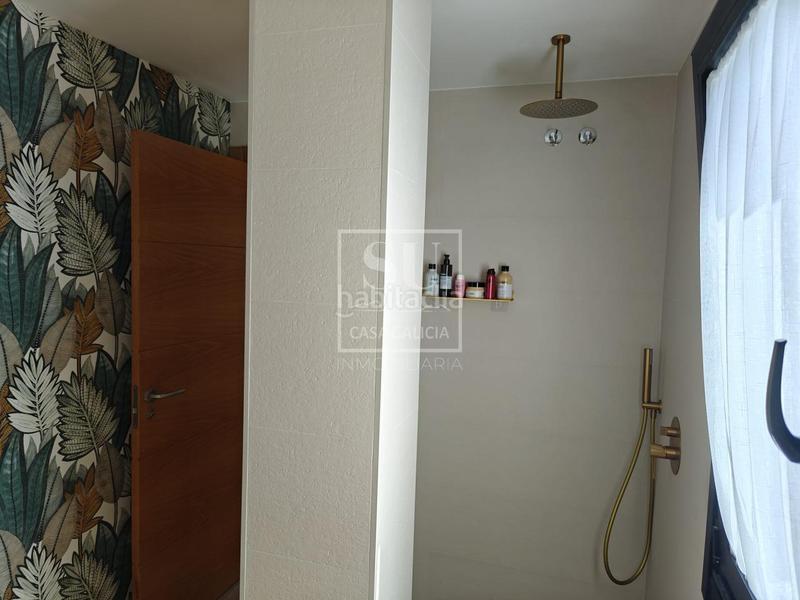 Foto 9fa07097-e829-4352-b757-f81161fd0c2f. Casa pareada en Lavadores Vigo