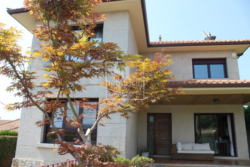 Foto 1d6a3326-45da-47f3-bdde-aa320983c05e. Chalet en San Pedro da Ramallosa Nigrán