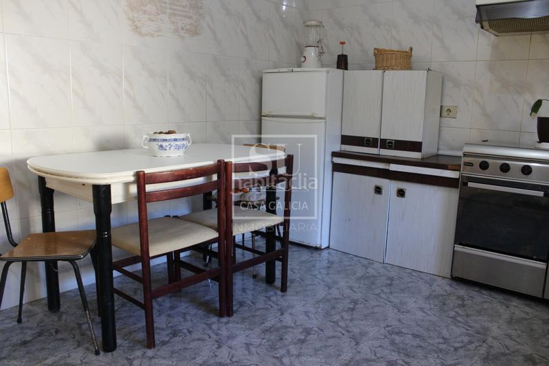 Foto e2e6fcb5-0072-42d2-a4d4-fa8fab55d5ca. Xalet a Nigrán centro Nigrán