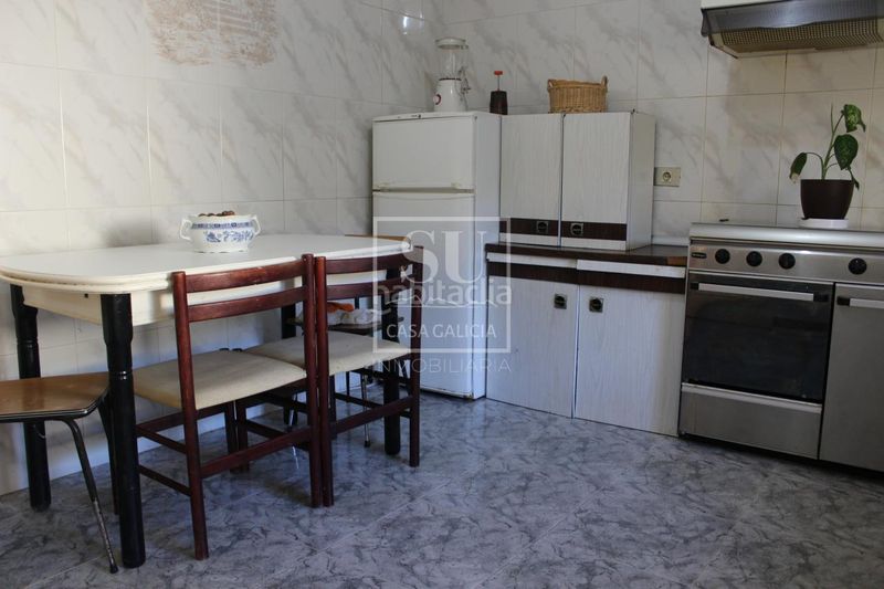 Foto efbf969e-f7e9-4dd4-82d8-0603d6c61aef. Xalet a Nigrán centro Nigrán