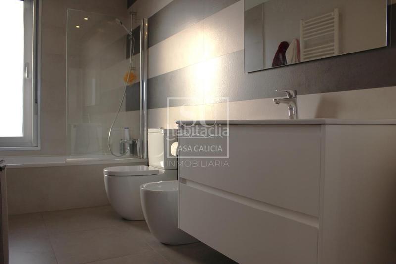 Foto b7fec477-d5f3-42e2-a512-a132a91064d0. Chalet with heating parking in Baiona