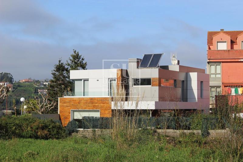 Foto f4db76be-82d9-4372-9357-df4f4dbea749. Chalet with heating parking in Baiona