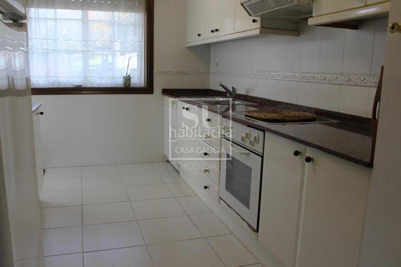 Foto de2b53e4-9e03-4f36-b715-b32bdd5ebf7a. Casa a schiera con riscaldamento parcheggio piscina in Baiona