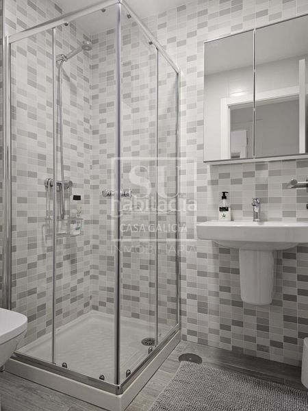 Foto be29f792-5db7-4ed5-855b-746b446de58b. Miete etagenwohnung mit heizung parking pool in Baiona