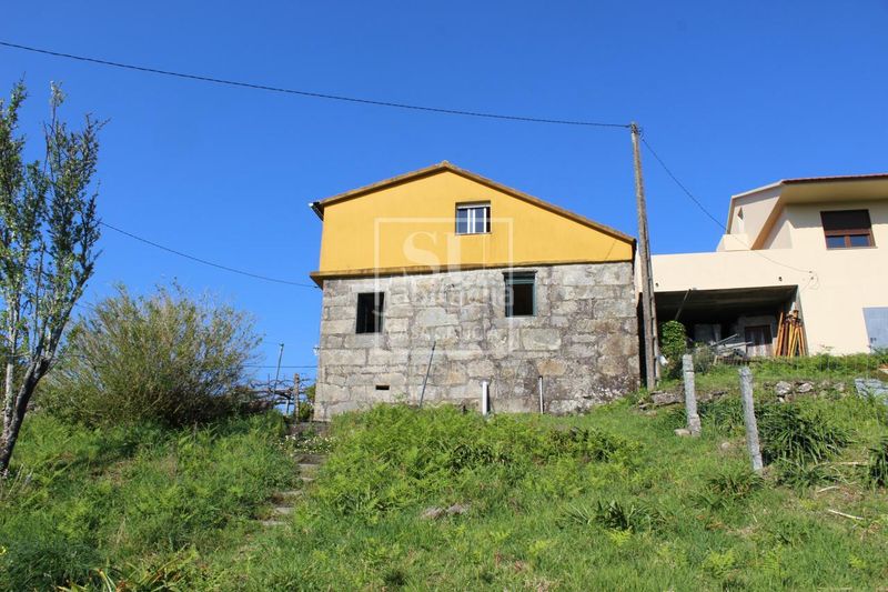 Foto 413ceb7e-5456-43eb-a30a-7f2708ca79fb. Xalet amb calefacció aparcament a Gondomar