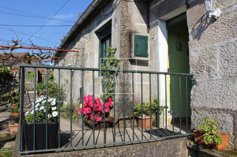 Foto 455dcb50-48f6-4441-ad4b-38bbf2c7ddf6. Xalet amb calefacció aparcament a Gondomar