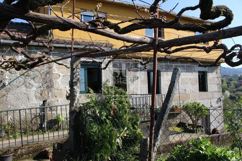 Foto 5e05a578-a588-445c-9764-e5687d6d8ee8. Xalet amb calefacció aparcament a Gondomar