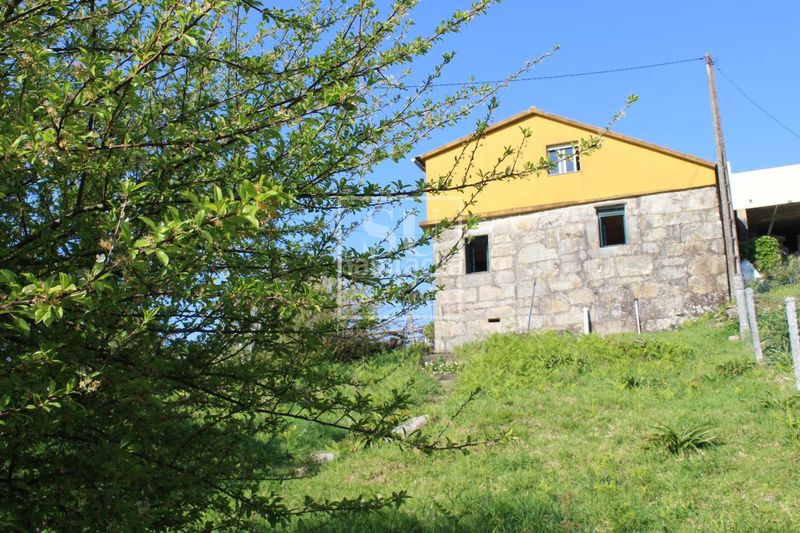 Foto aacc4abe-6e43-4af2-b37b-0098ad8d4606. Xalet amb calefacció aparcament a Gondomar