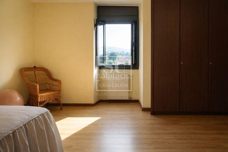 Foto de684909-03df-4dd1-80fd-510379eaa30b. Xalet amb calefacció aparcament a Gondomar