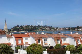 Reihenhaus in Baiona