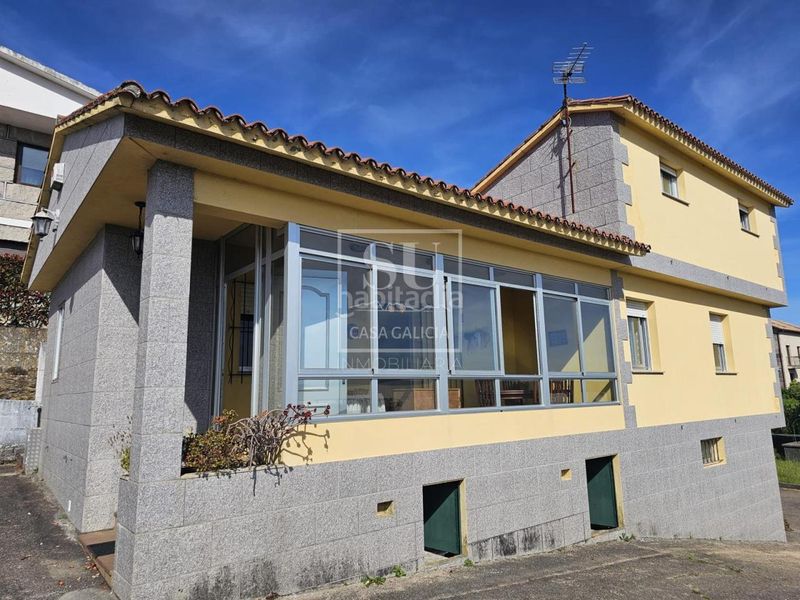 Foto 65986447-3d43-4cba-b7fc-20172ad5d3e5. Chalet en Baiona