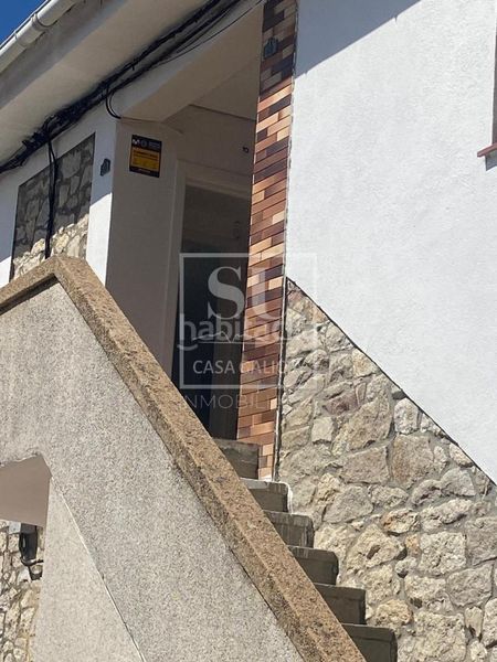 Foto 786b0bcf-3722-439b-bcaa-acd7664190ae. Rent flat with heating in Baiona