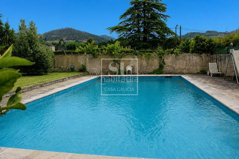 Foto 73134684-b3d3-4648-897a-272b53842d82. Xalet amb calefacció aparcament piscina a Camos Nigrán