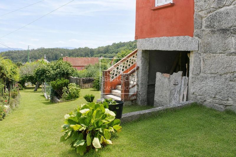 Foto a95e22b0-d1a6-4679-a7d2-ab476f3c49ee. Casa amb aparcament a Salceda de Caselas