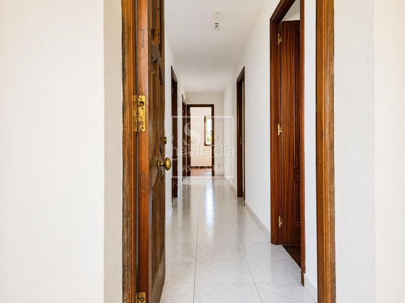 Foto 6a4b12ee-bd0d-4baf-813e-7d8e9c72d922. Chalet en Baiona