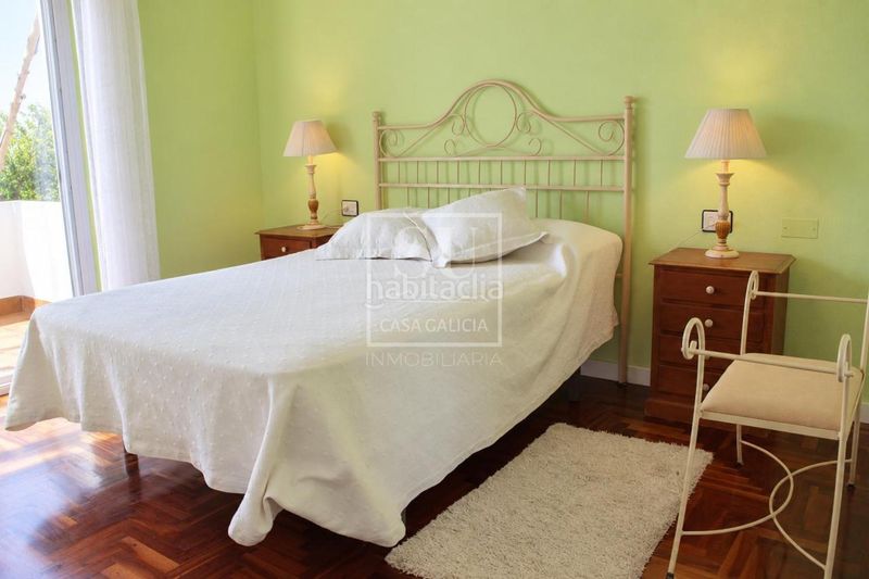 Foto f50b499b-d007-470a-8da2-905b48a5307f. Casa aparellada amb calefacció aparcament piscina a Baiona