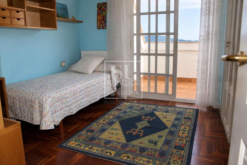 Foto 47a49282-d6f0-41ec-aaf7-48c8379dddae. Casa pareada en Baiona