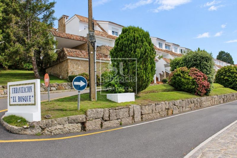 Foto 4ea7a606-e2b1-4d69-849d-c9986233aa97. Casa pareada en Baiona