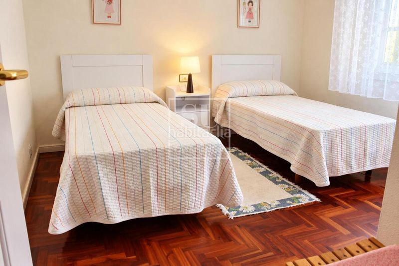 Foto e8d9a31f-bb6c-46a1-b485-189727da009c. Casa pareada en Baiona