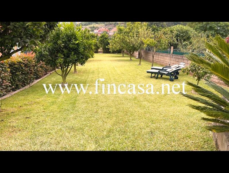 Foto 7eb64ff8-5cde-4cb3-b9c5-ceba8f5cd6ba. Chalet en Sardoma - Castrelos Vigo