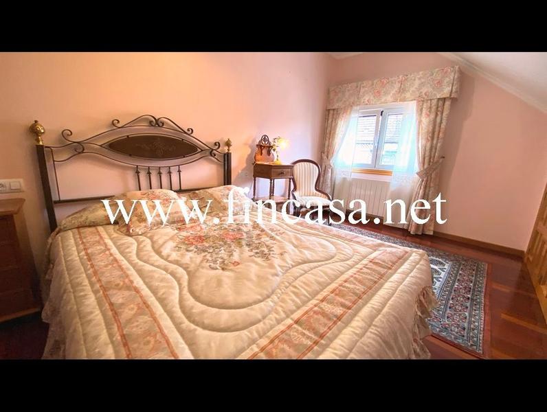 Foto 0b4a9206-a422-4726-bfd7-a0d245d2e671. Xalet amb calefacció aparcament a Sardoma - Castrelos Vigo