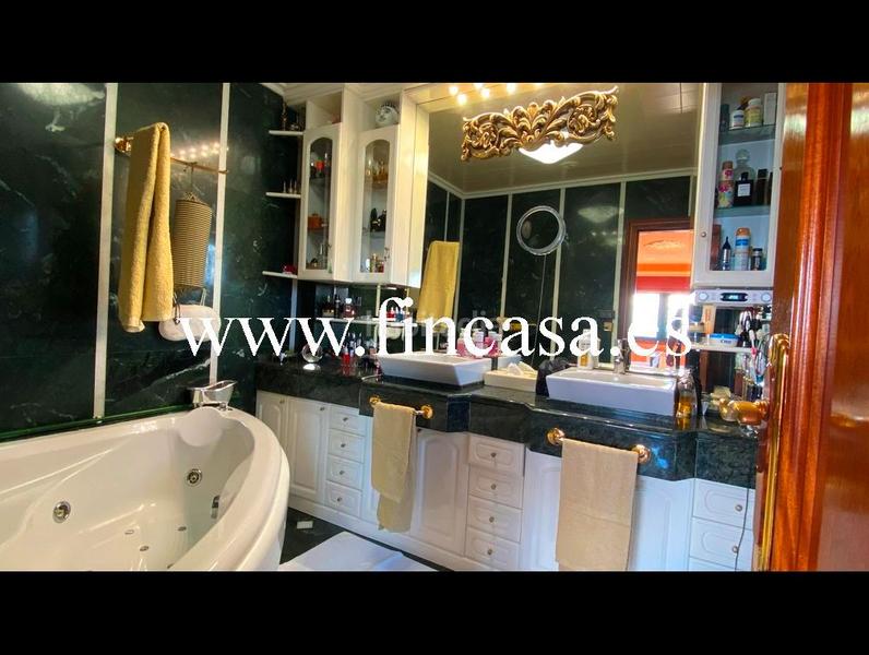 Foto a7c7c42f-a3fc-4f32-949c-de28a07ddc5b. Chalet mit heizung parking pool in Coruxo - Oia - Saiáns Vigo