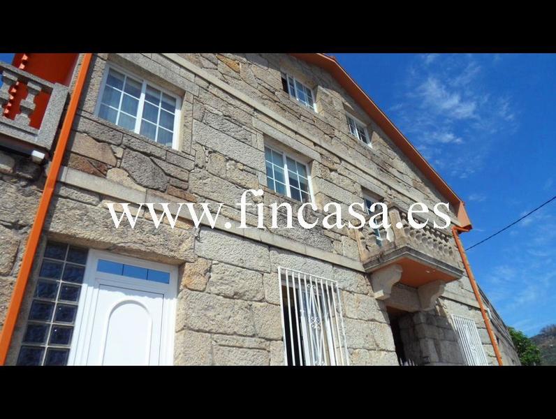 Foto 2386a14b-f31b-4691-8526-4e9081dfc703. Masía en rúa dos pazos 103 casona de pridra en Camos Nigrán