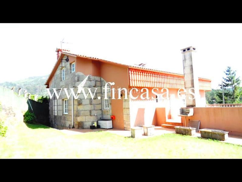 Foto 94fc6c77-cd49-48aa-94d5-40f0d53242ca. Masía en rúa dos pazos 103 casona de pridra en Camos Nigrán