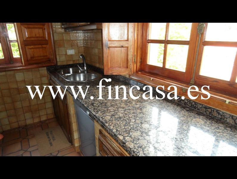 Foto b2d0025a-d2d0-4e53-90ae-750c6e9e1e98. Chalet en Panxón Nigrán