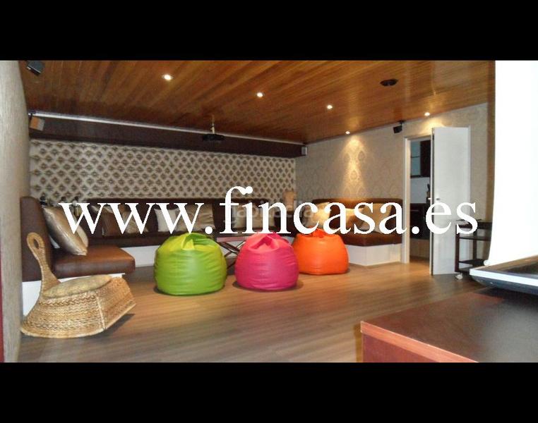 Foto 4e0b29e8-375e-43d8-859a-2e00438cc8e2. Chalet en Mos