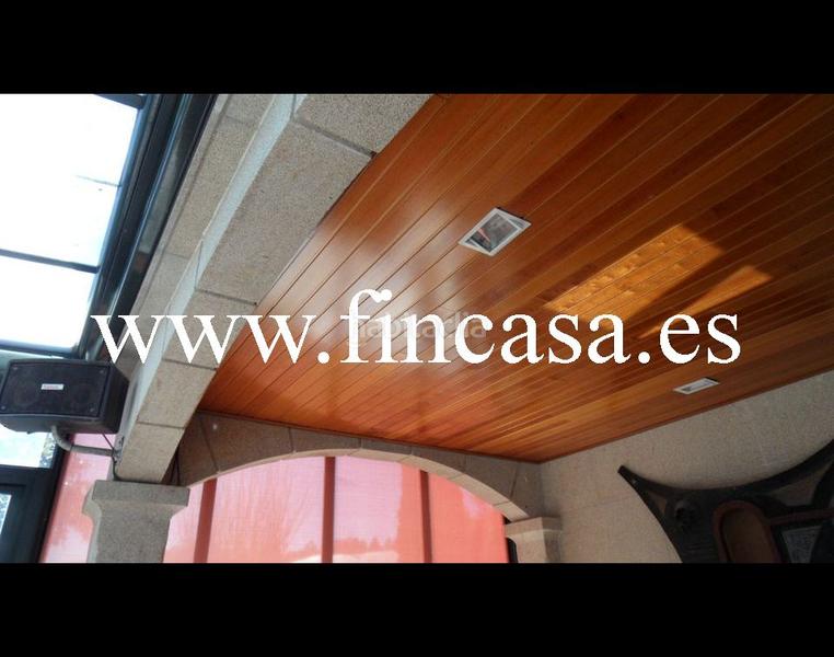 Foto ffd5477a-5183-4b74-acbc-2a7d26af5cbe. Chalet con camino parcheggio piscina in Mos