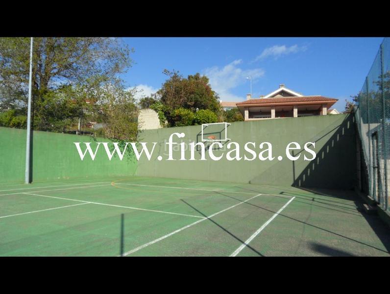 Foto 1f42783f-3b4d-4c90-b081-b46d646e762a. Chalet mit heizung parking pool in Coruxo - Oia - Saiáns Vigo