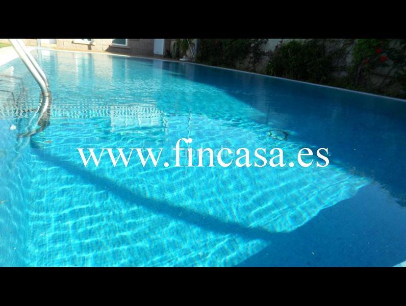 Foto c86e3ccf-8c8c-40dd-8ffd-269bd4800a16. Xalet amb calefacció aparcament piscina a Coruxo - Oia - Saiáns Vigo