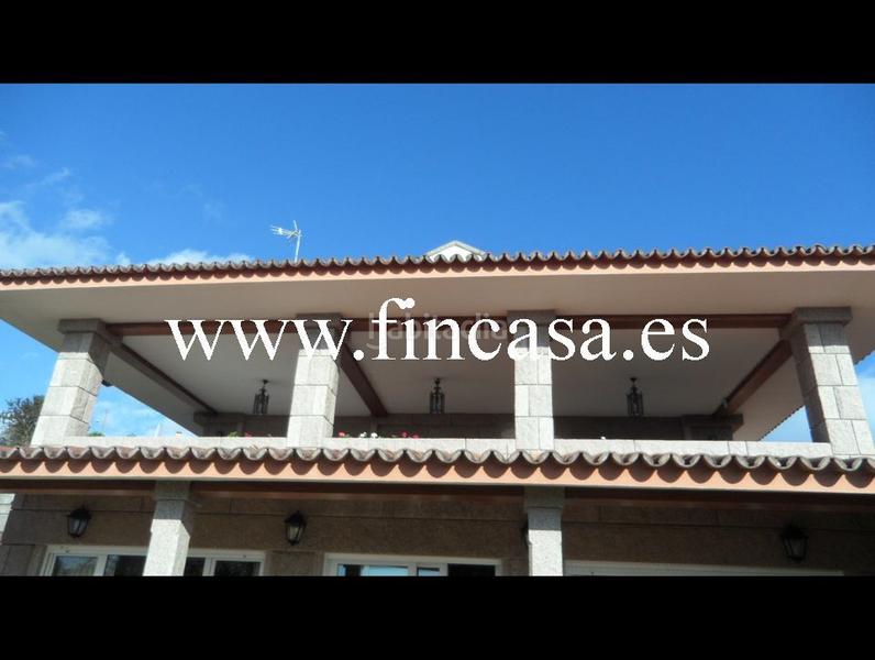 Foto ea392dda-d621-4816-8f02-2d0b436061cc. Xalet amb calefacció aparcament piscina a Coruxo - Oia - Saiáns Vigo