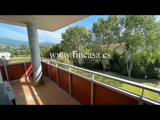 Lloguer Pis a Gondomar. Alquiler anual de piso  de  3 dormitorios, 2 baños, ascensor y g