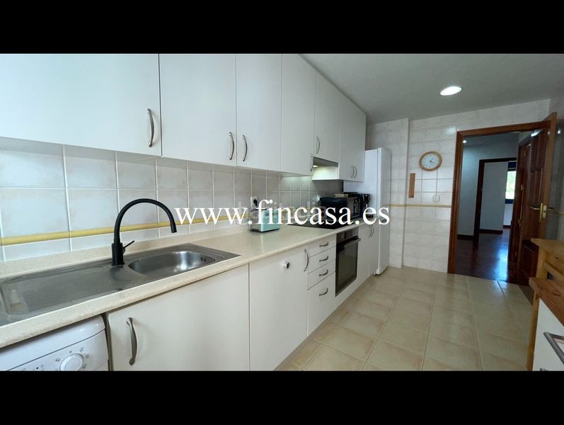 Foto ea242e82-9199-4d16-8f37-0d54174fd293. Etagenwohnung in rúa valle-inclán 4c in San Pedro da Ramallosa Nigrán