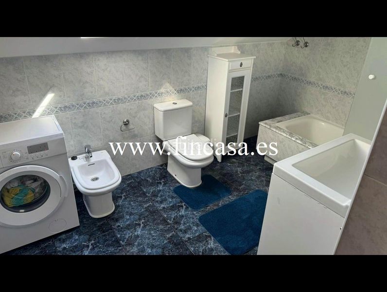 Foto b3babf5c-f970-48f7-8e2d-131ca0903b5f. Location chalet avec cheminée chauffage parking dans Vigo