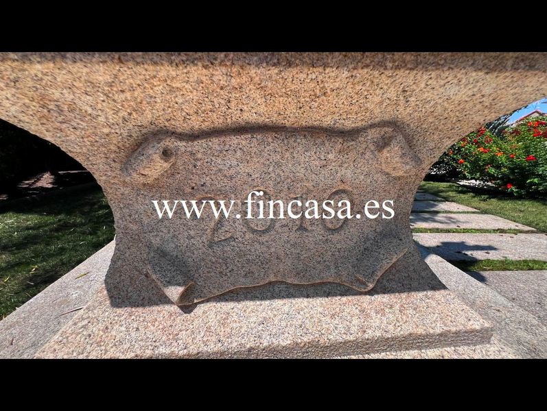 Foto 680812d4-c273-476f-a0fe-f688243507f1. Chalet en Nigrán centro Nigrán