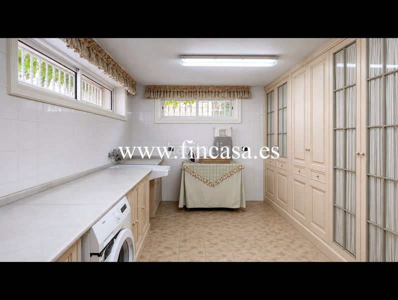 Foto 8b7a6285-5811-4f64-8a10-62cc67fcb0b9. Chalet en Nigrán centro Nigrán