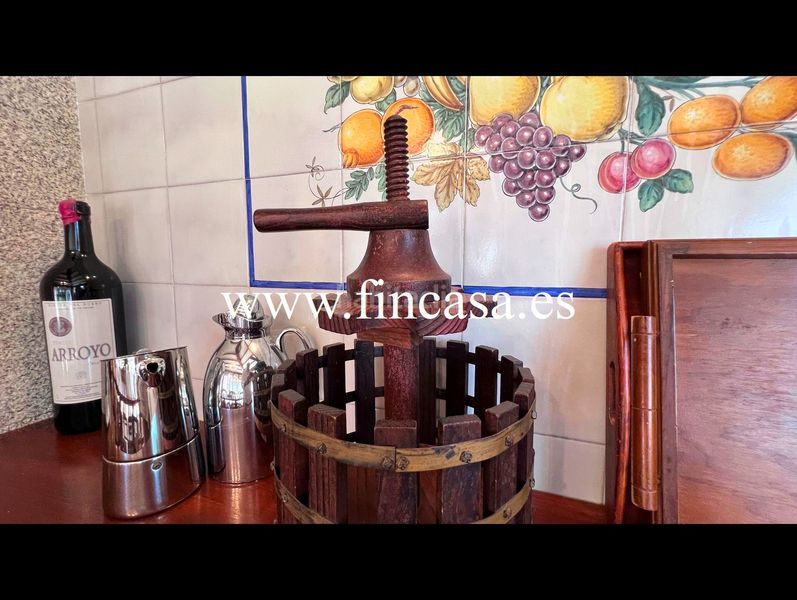 Foto af4a4da3-51e5-4b5e-beed-72d8ce952a3f. Chalet en Nigrán centro Nigrán