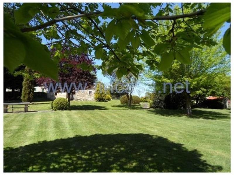 Foto 0b2d39f0-ae85-479e-99b3-984770e3fdf8. Chalet con riscaldamento parcheggio piscina in Gondomar