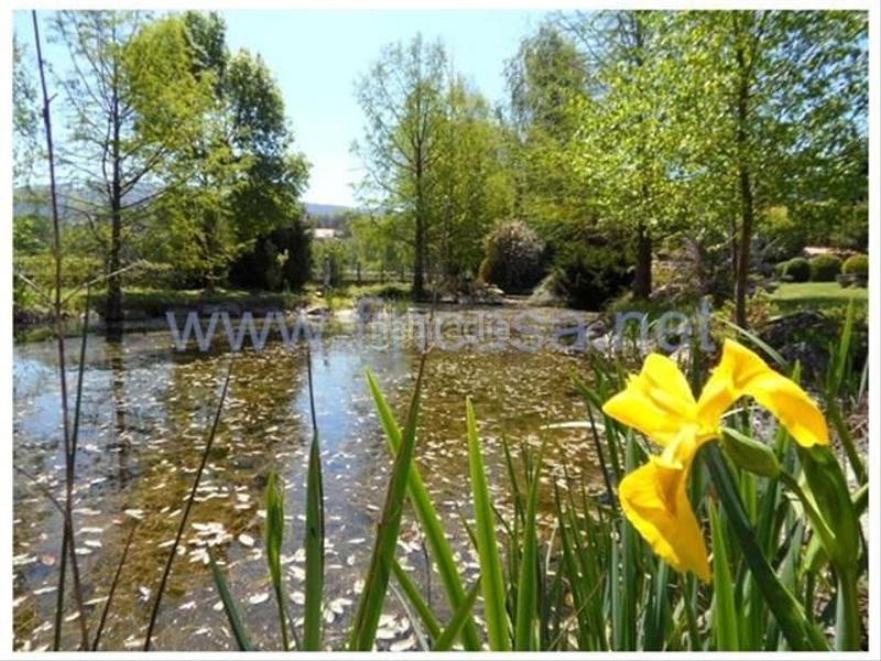 Foto 9cc80b86-3474-436f-974c-74f0253da6d1. Xalet amb calefacció aparcament piscina a Gondomar