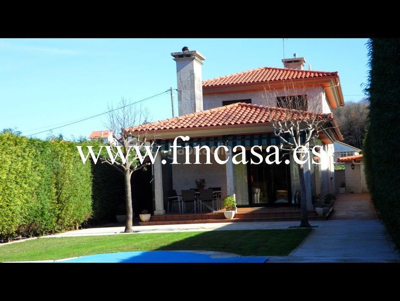 Foto 14fa7c19-5ca3-426b-a5f1-22e2cfc23675. Chalet avec chauffage piscine dans Baiona