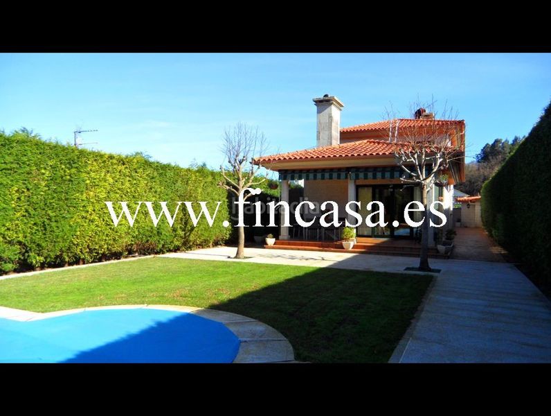 Foto 4a1677bd-2aed-42b5-b8e9-1d69752c753e. Chalet avec chauffage piscine dans Baiona