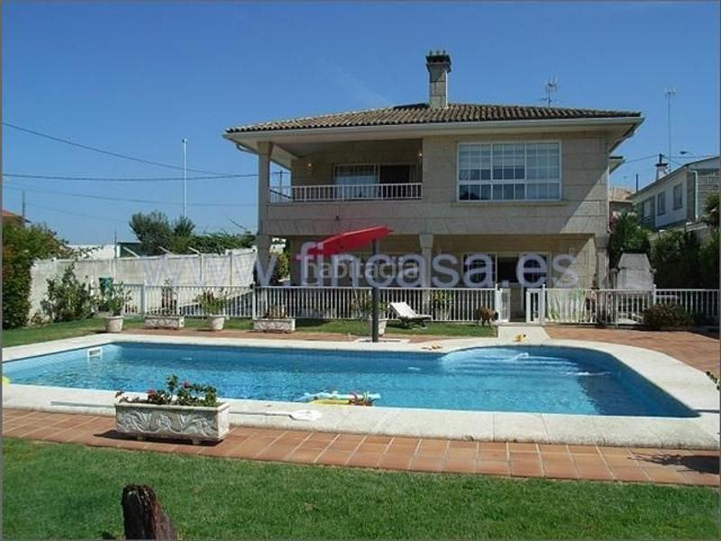 Foto 03e3c8c0-0fc4-4206-8f83-f95d05a4e637. Chalet en Priegue Nigrán