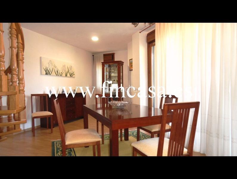 Foto 0f7afff2-1919-4cfe-8ba4-078ef9865546. Chalet en Gondomar