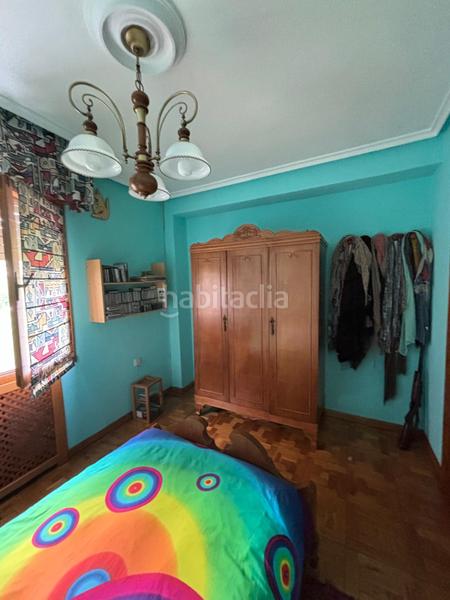 Foto 7212c600-c4ff-4676-a171-024a95d5885f. Casa con parcheggio in Salas