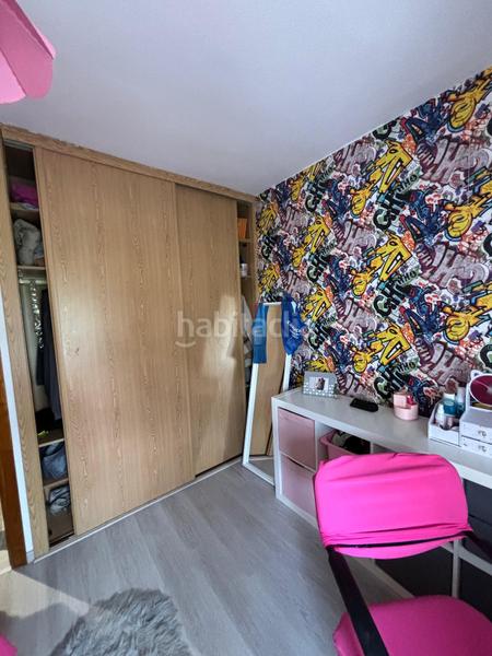 Foto a2eb2740-cfe1-4704-a62e-e922c5ada491. Casa con parcheggio in Salas