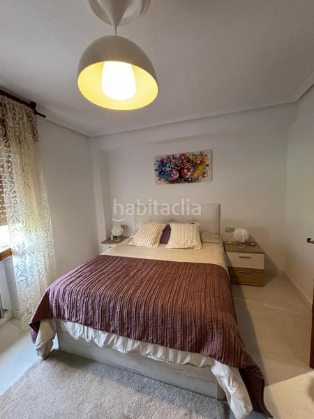 Foto b76505fa-8bad-41fb-ae5f-f245c2bc7fef. Casa con parcheggio in Salas